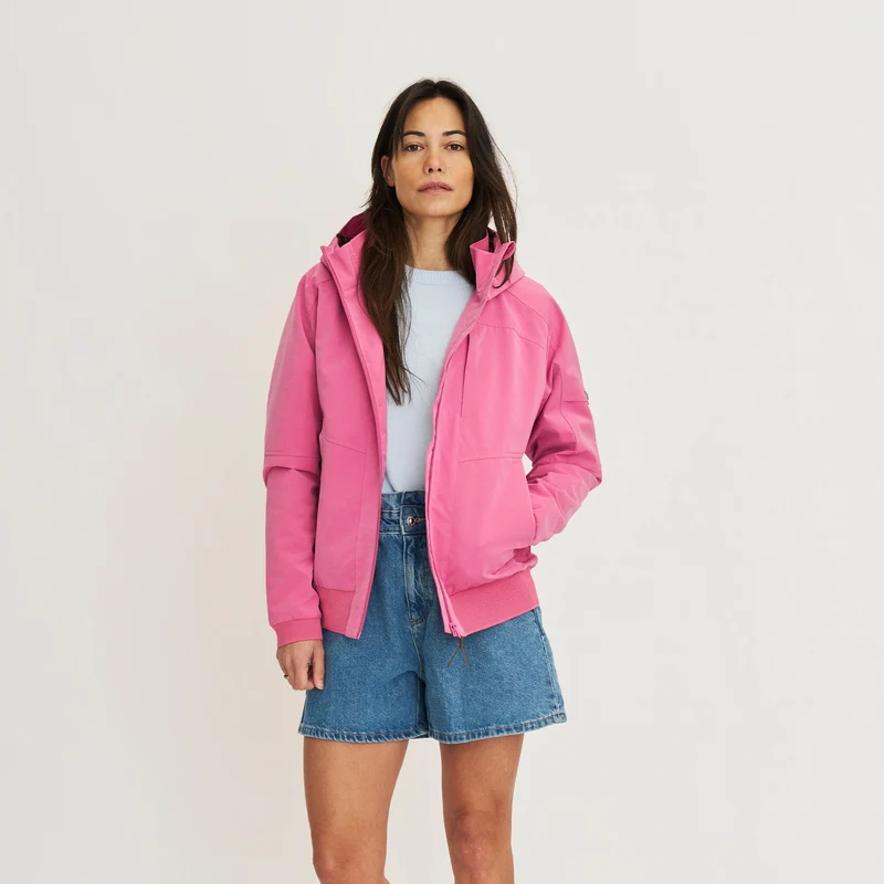 Halle Pink