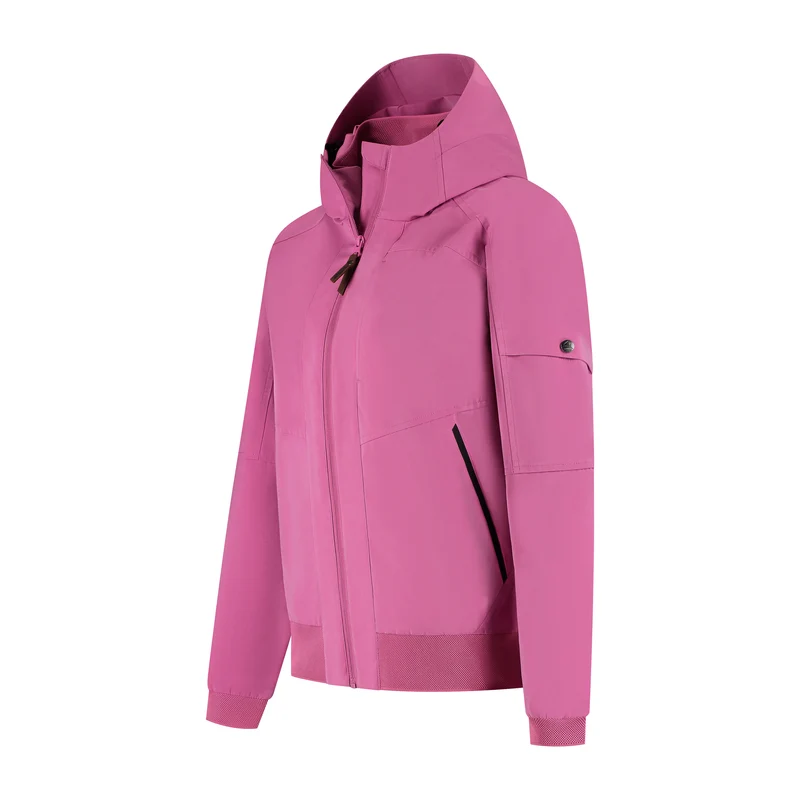 Halle Pink