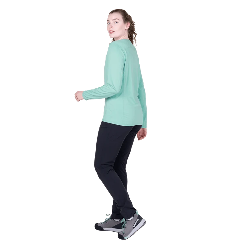 Tempi Women's LS Tee