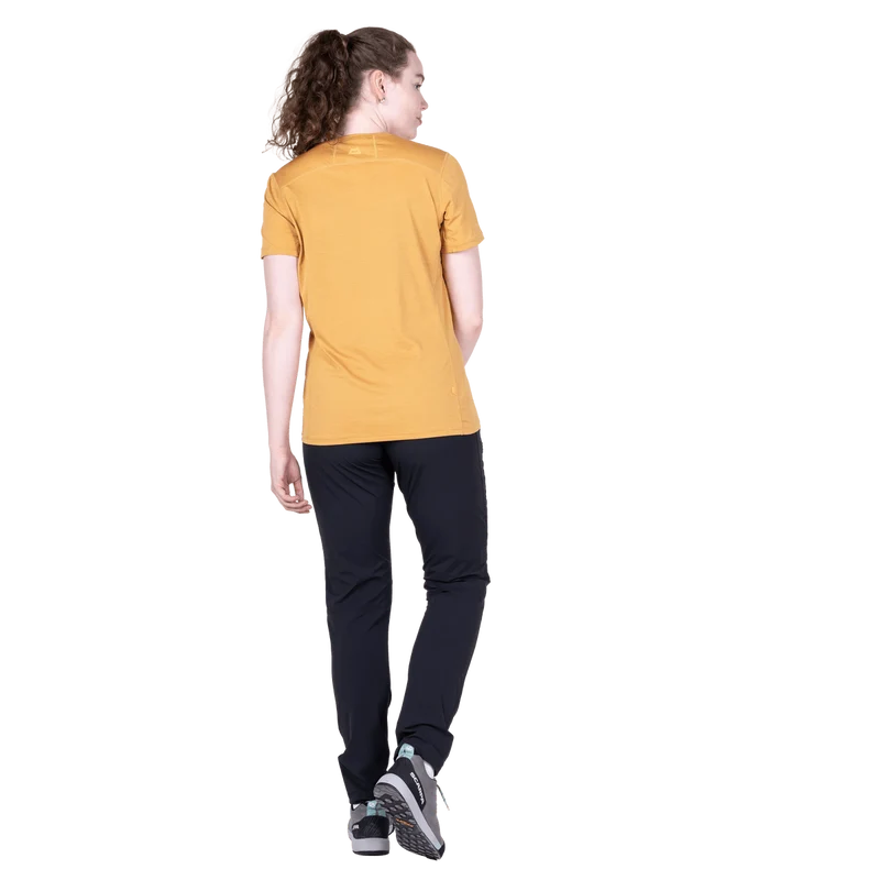 Tempi Women's SS Tee