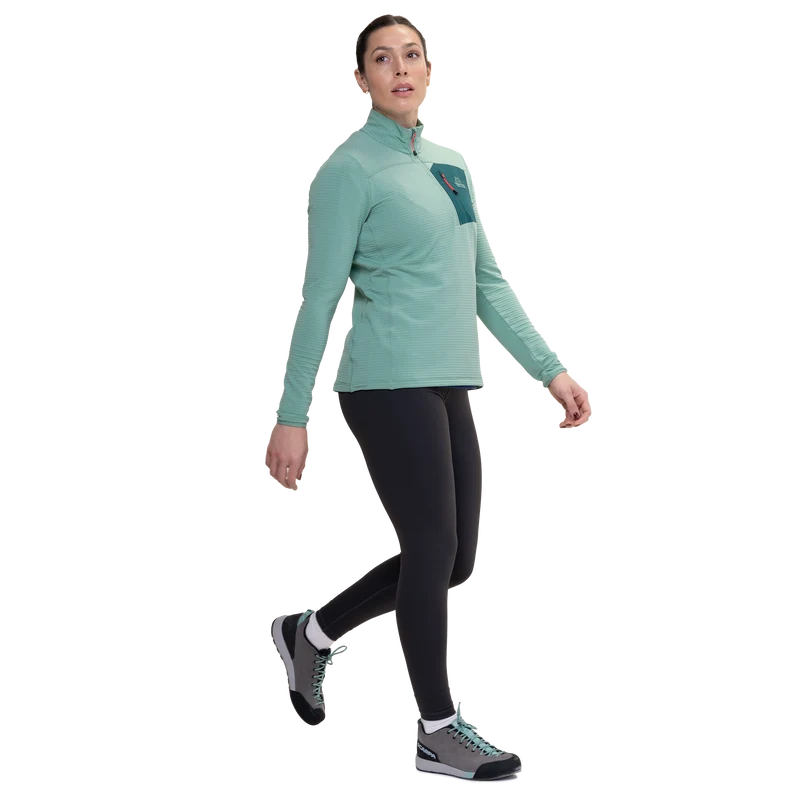 Lumiko Women's Zip T