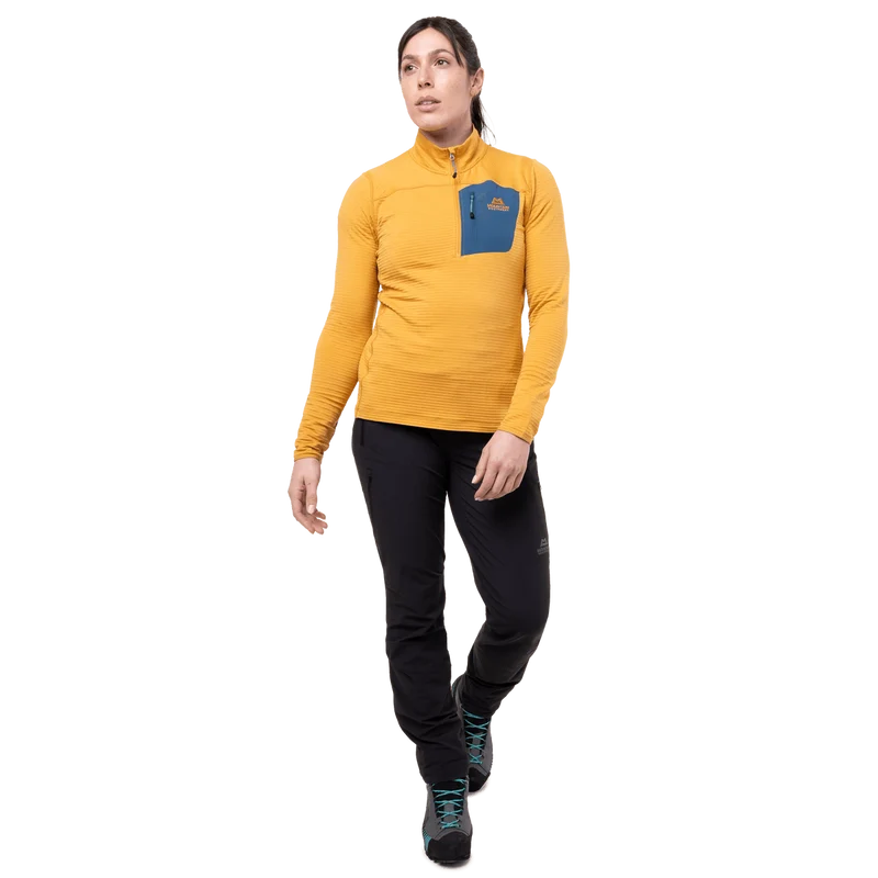 Lumiko Women's Zip T