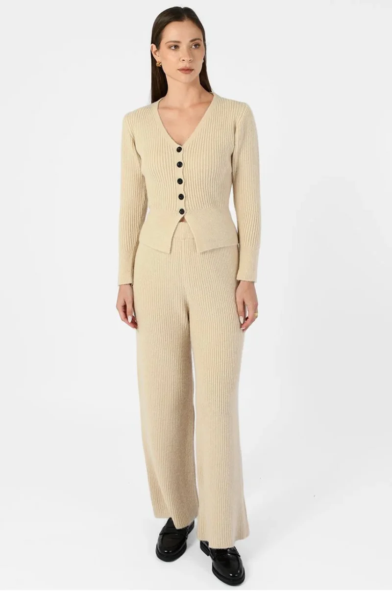 Damen Strick-Zweiteiler gerippt | Strickjacke mit weiter Strickhose | Elegantes Lounge-Set