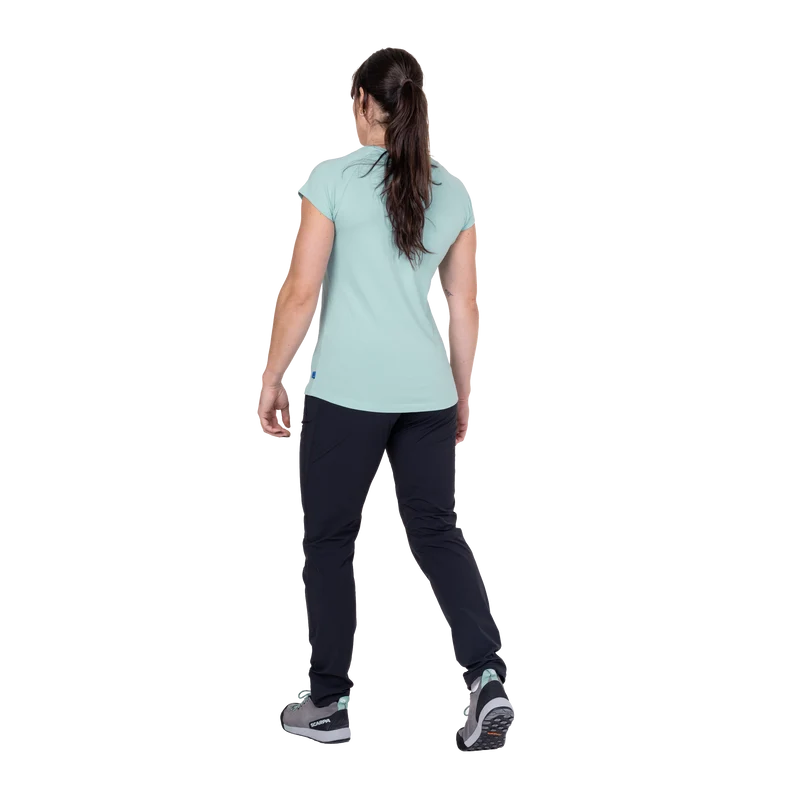 Mountain Flower Women's Tee