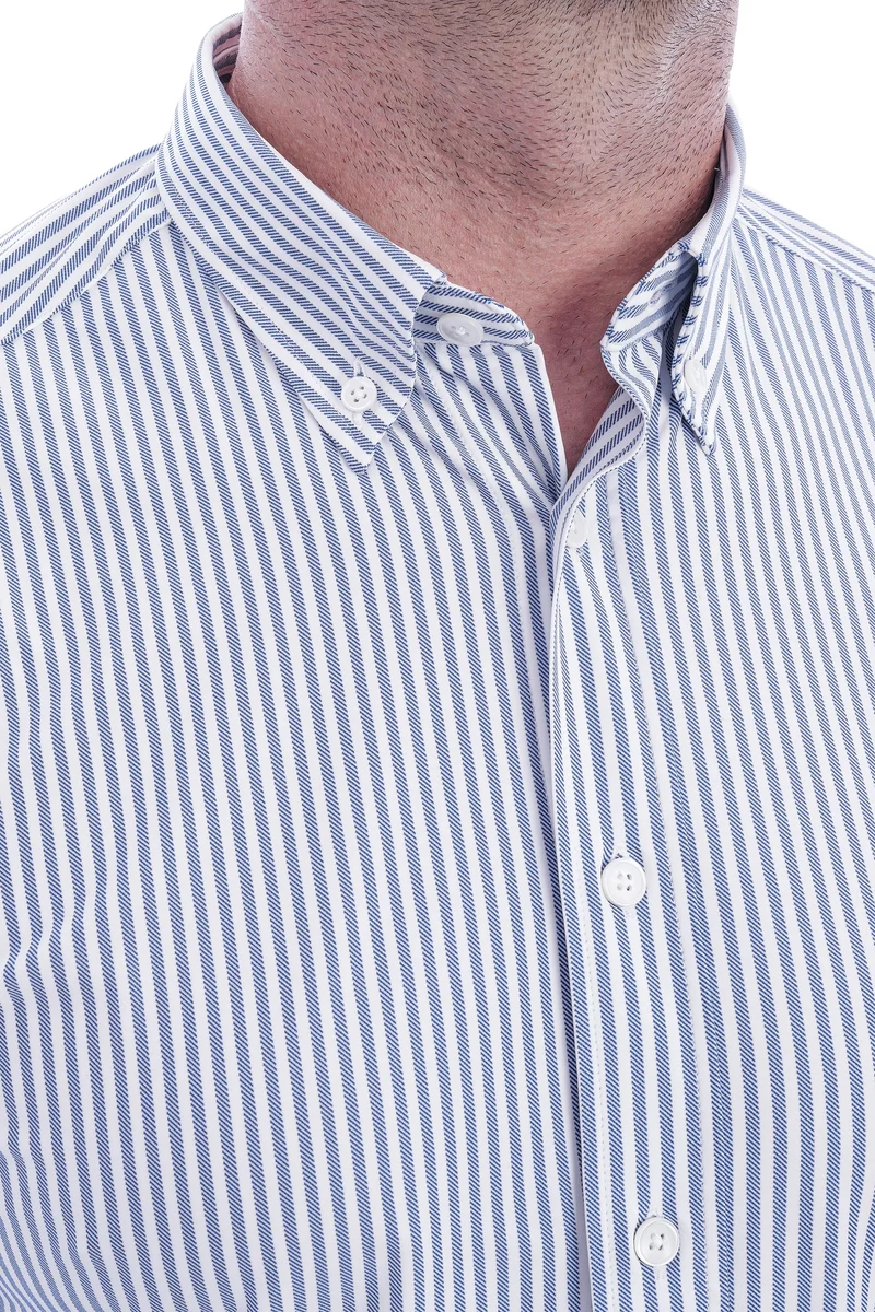 Stretchhemd Button Down Kragen Radical Fit Blau breit gestreift