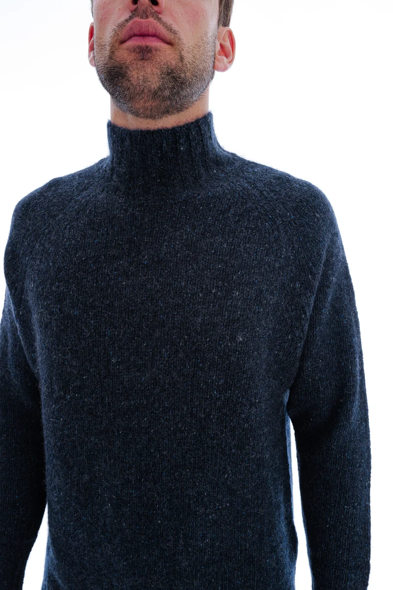 Kaschmirpullover mit Stehkragen Blau