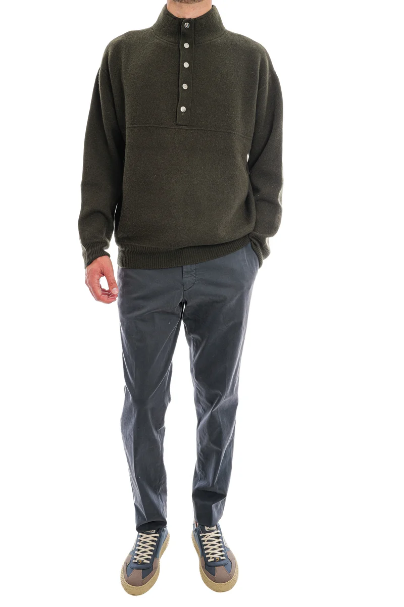 Pullover mit Stehkragen Olive