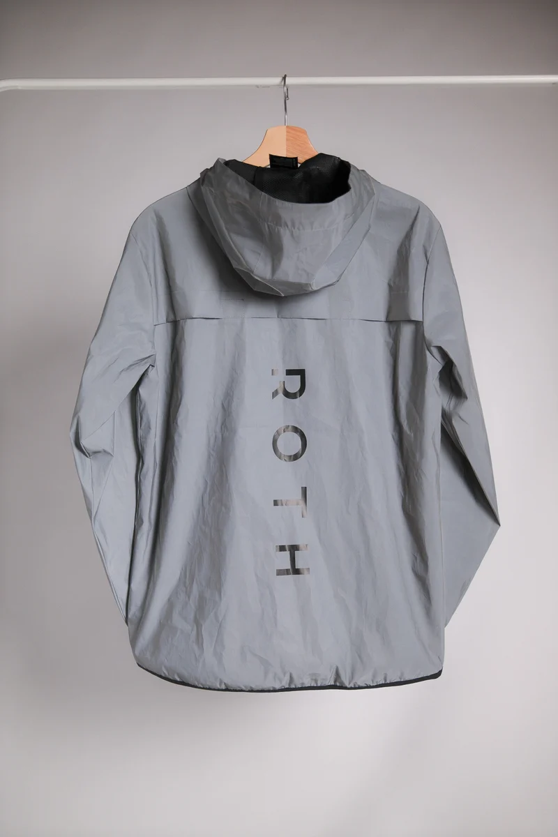 Reflektierende Outdoorjacke ROTH 2026