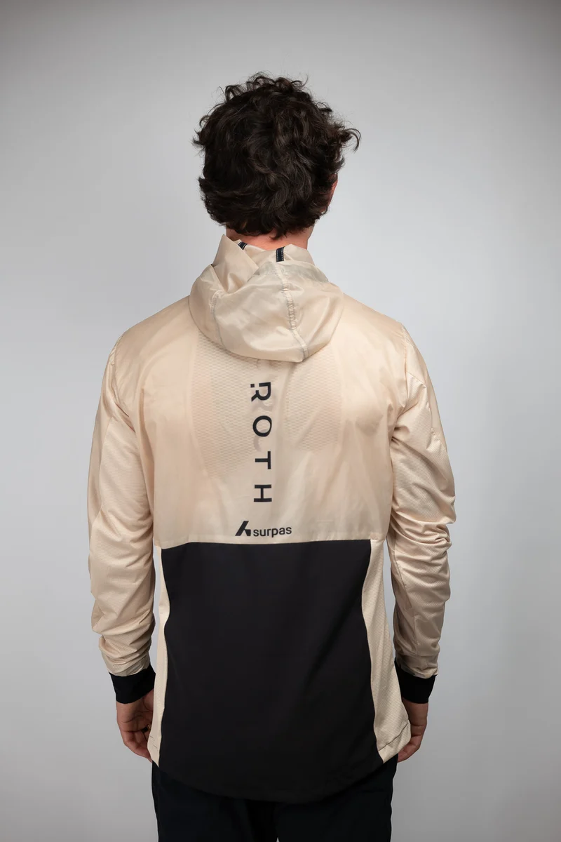 Surpas Stride Laufjacke Unisex