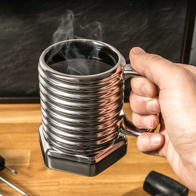 Tasse "Schraube"