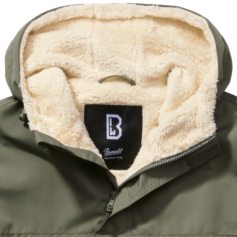 Windbreaker mit Teddyfell-Futter von Brandit