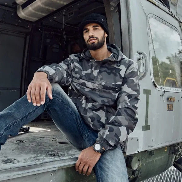 Sommer Windbreaker von Brandit