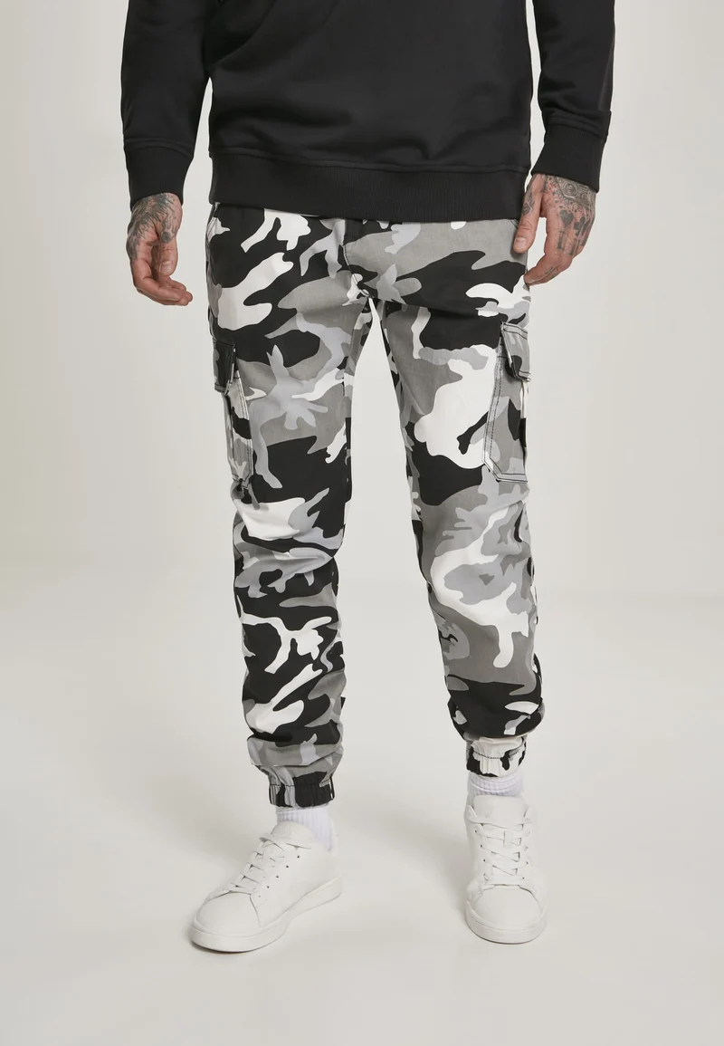 Cargo Jogging Pants "Camo" von Urban Classics
