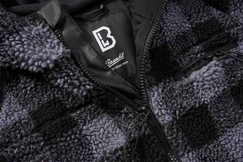 Teddyfleece Kapuzenjacke von Brandit