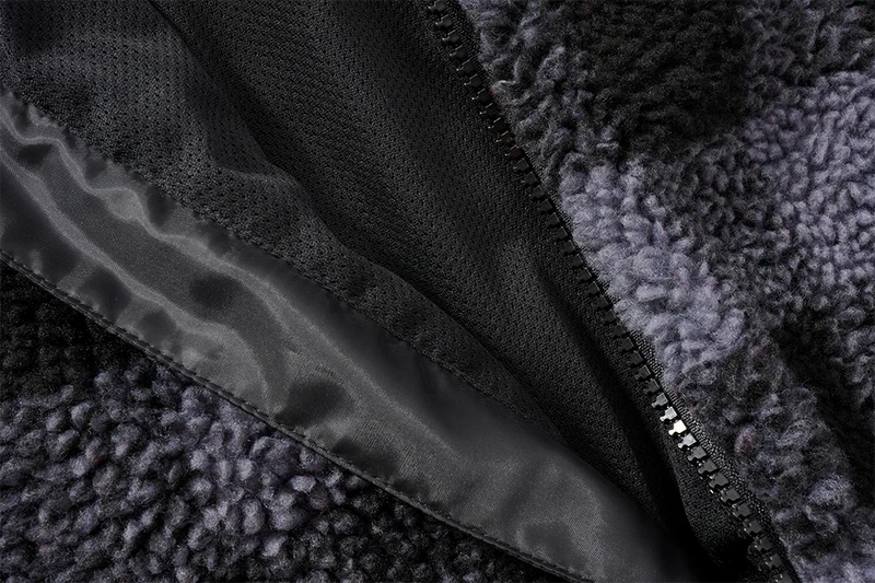 Teddyfleece Kapuzenjacke von Brandit