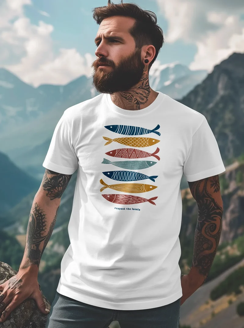 Herren T-Shirt Motiv Maritim Meer Fische Sommer Urlaub Spruch Respect the Locals Fashion Streetstyle