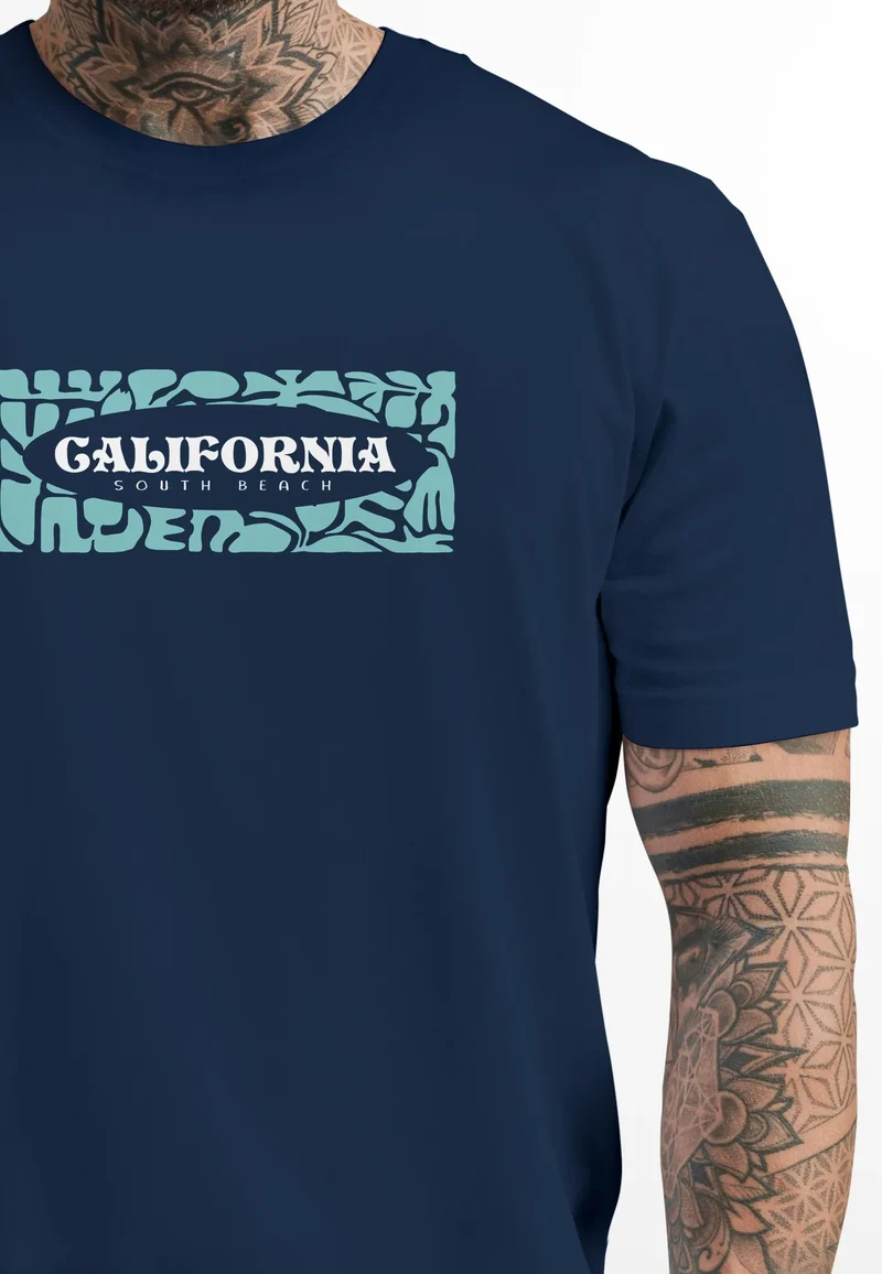 Backprint T-Shirt Herren California Schriftzug Rückenprint und Brustlogo Streetstyle Sommer Fashion