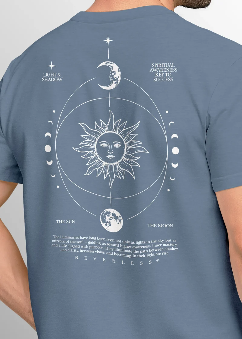 Herren T-Shirt Backprint Sonne Mond | Spirituelles Grafikshirt | Printshirt Astrologie Design Fashion Streetstyle