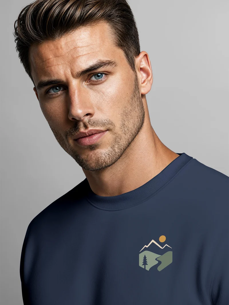 Herren Sweatshirt mit Frontprint - Mountain Trail - Regular Fit