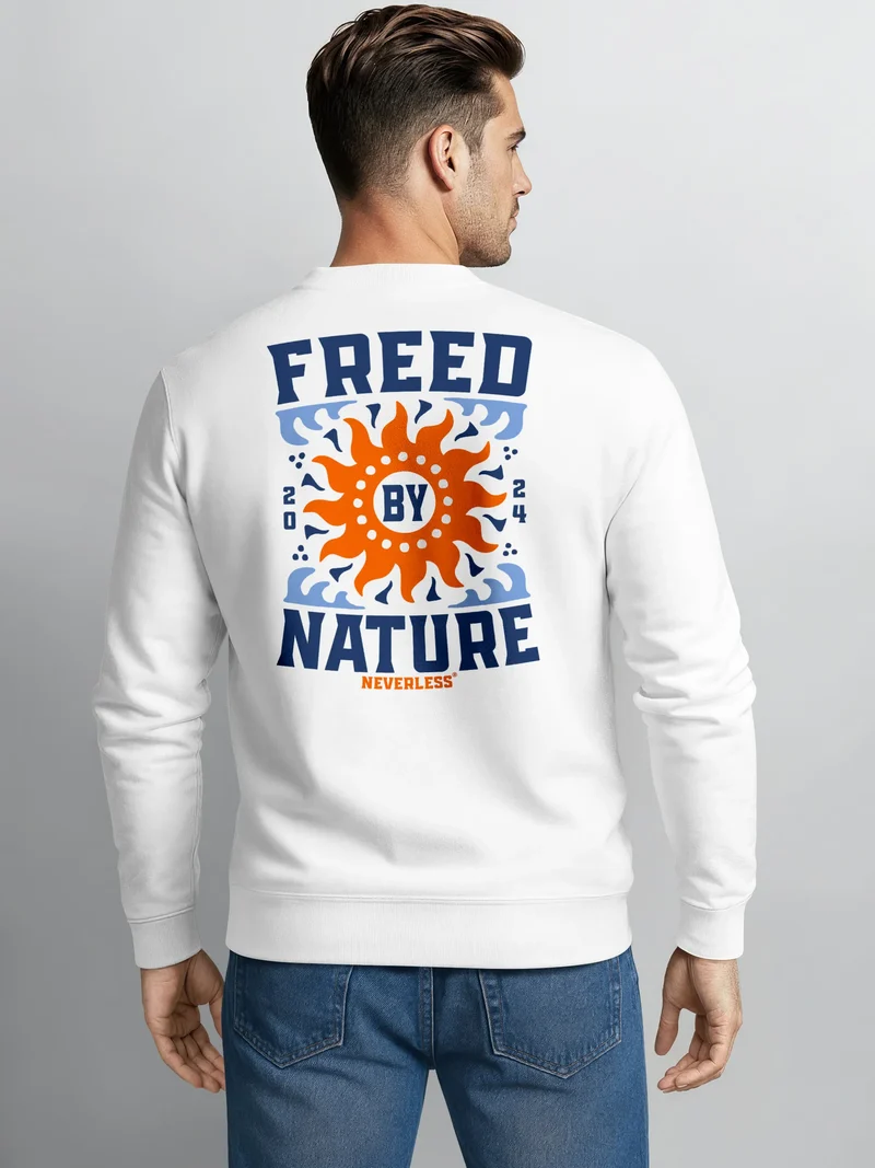 Sweatshirt Herren Pullover mit Backprint Freed by Nature Sonnenmotiv mit Retro-Schriftzug Outdoor Streetwear Fashion