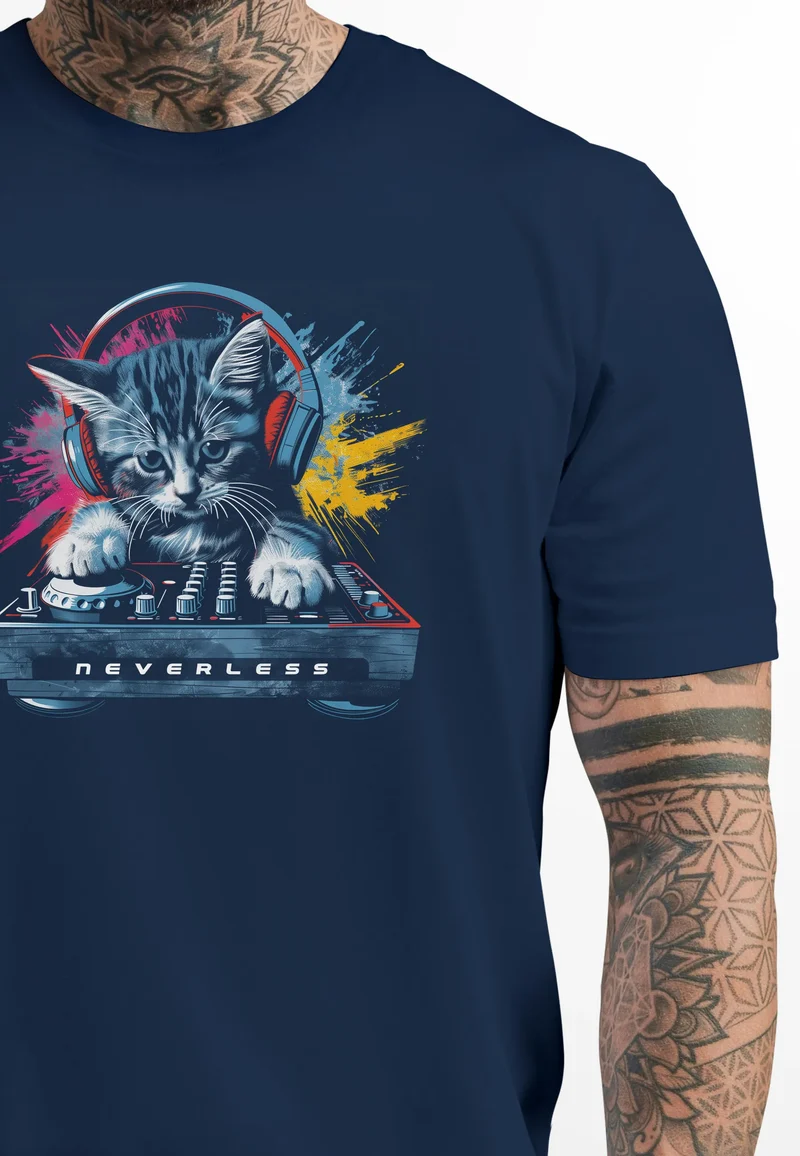 Herren T-Shirt Techno DJ Katze Electronic Music Rave Festival Printshirt Fashion Streetstyle