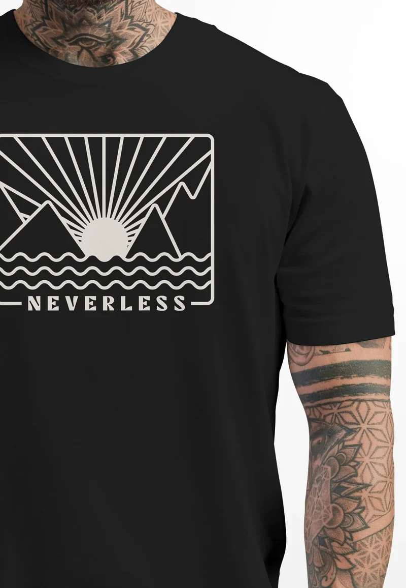 Herren T-Shirt Outdoor Grafik Line Art Berge Sonne Natur Männer Printshirt Aufdruck Schriftzug Fashion Streetstyle