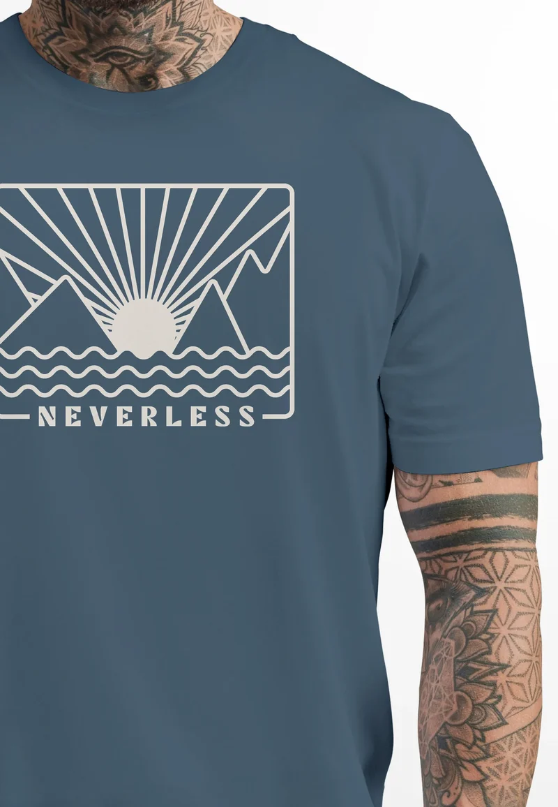 Herren T-Shirt Outdoor Grafik Line Art Berge Sonne Natur Männer Printshirt Aufdruck Schriftzug Fashion Streetstyle
