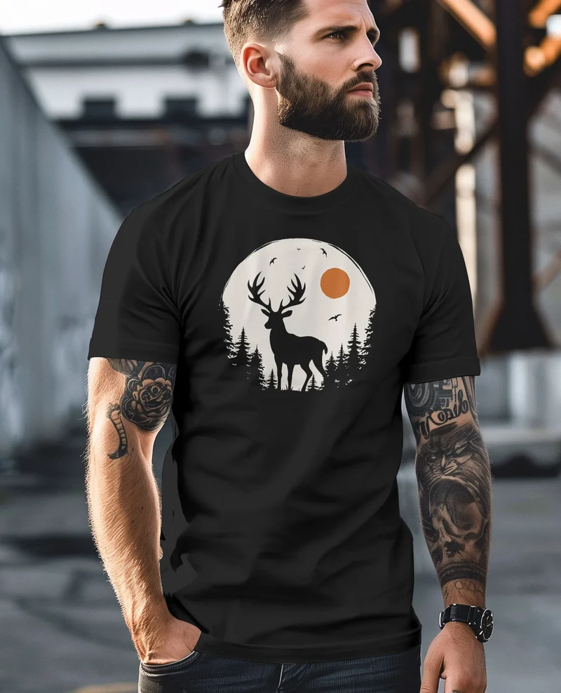 Herren T-Shirt Frontprint Hirsch Wald Outdoor Natur Wildnis Printshirt Männer Fashion Streetstyle