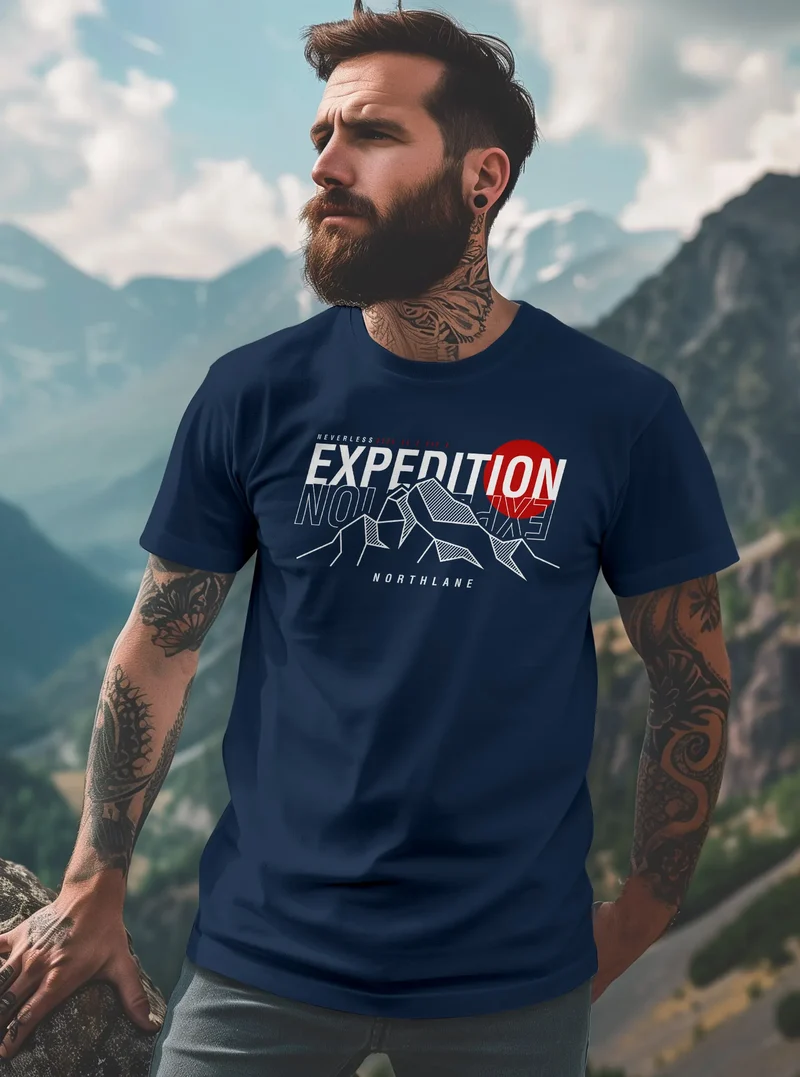 Herren T-Shirt Outdoor Berge Wandern Naturliebhaber Expedition Northlane Aufschrift Männer Printshirt Fashion Streetstyle