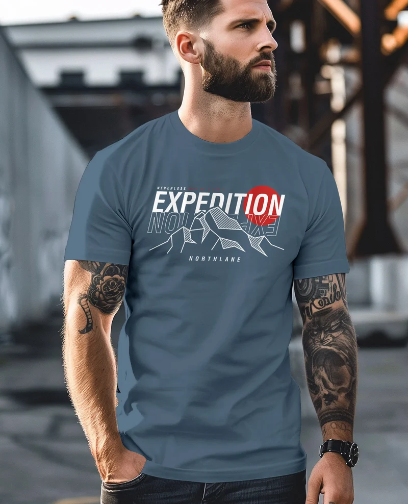 Herren T-Shirt Outdoor Berge Wandern Naturliebhaber Expedition Northlane Aufschrift Männer Printshirt Fashion Streetstyle