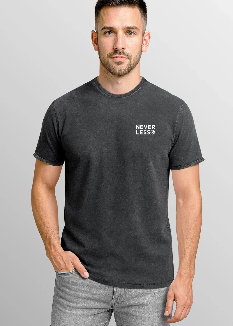 Herren Vintage T-Shirt Samurai Backprint Japanisches Krieger Design mit Helm Kanji Print – Streetwear Grafikshirt Used Look
