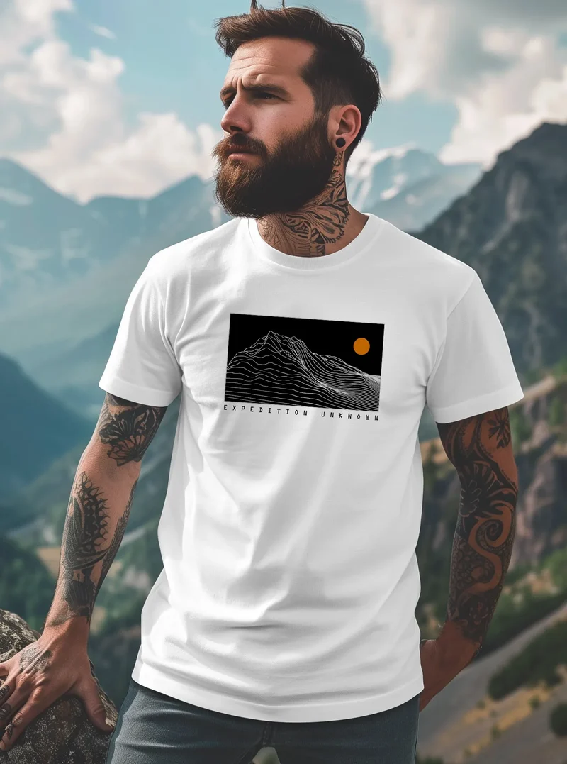 Herren T-Shirt Frontprint Wandern Berge Grafik Schriftzug Outdoor Natur Fashion Streetstyle Printshirt