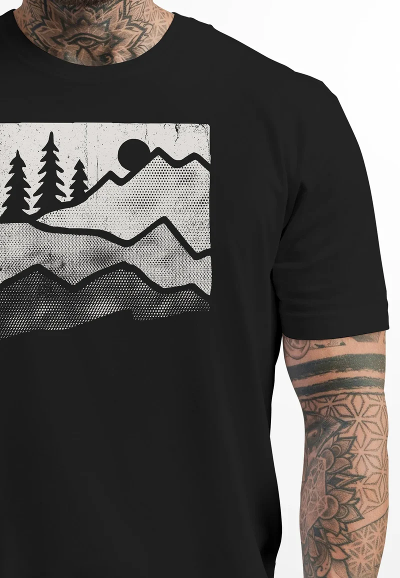 Herren T-Shirt Berge Natur Outdoor Printshirt Aufdruck Wandern Männer Fashion Streetstyle