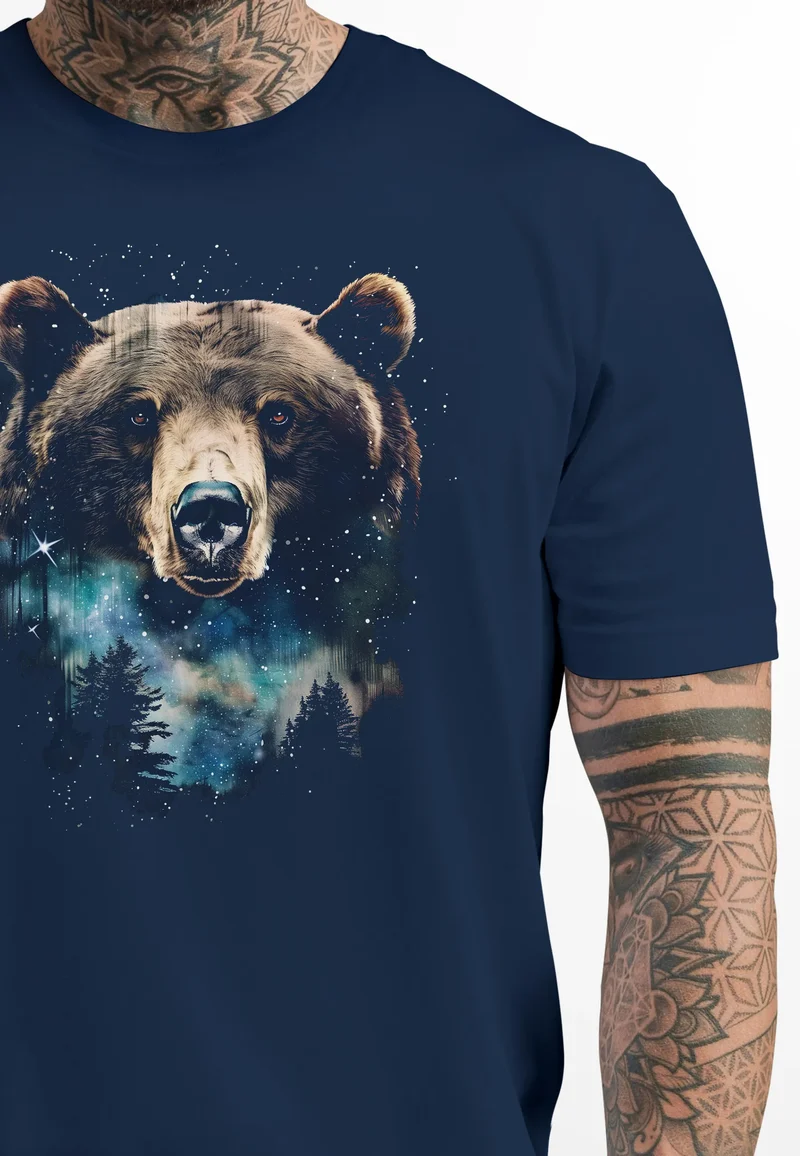 Herren T-Shirt mit Frontprint Bär Sterne Wildnis Motiv Outdoor Aufdruck Fashion Streetstyle