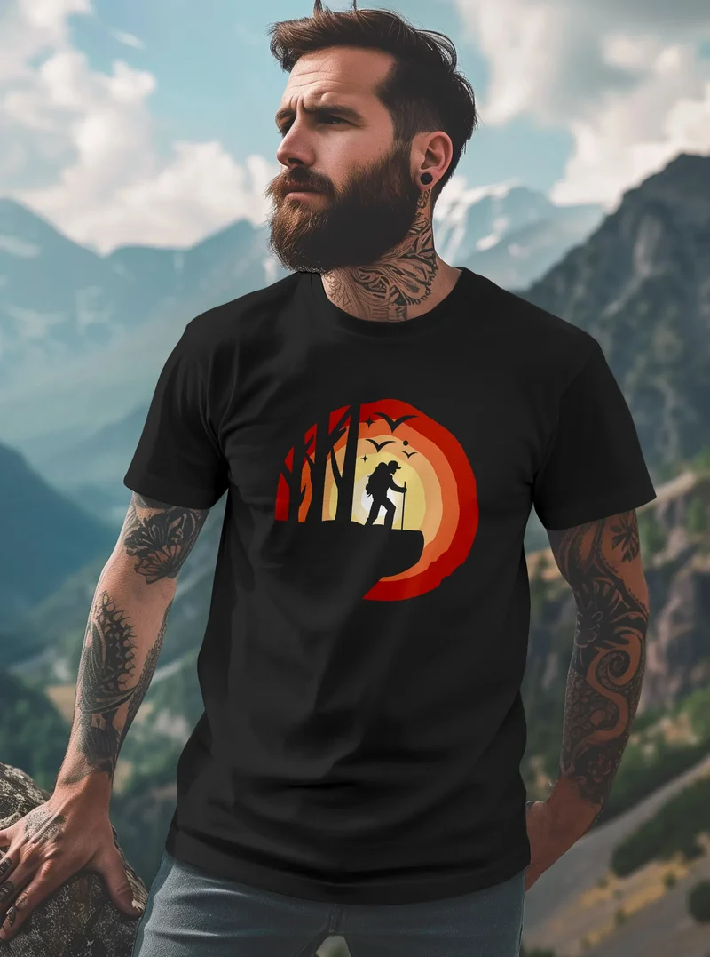 Herren T-Shirt Wander-Motiv Trekking Aufdruck Printshirt Outdoor Fashion Streetstyle