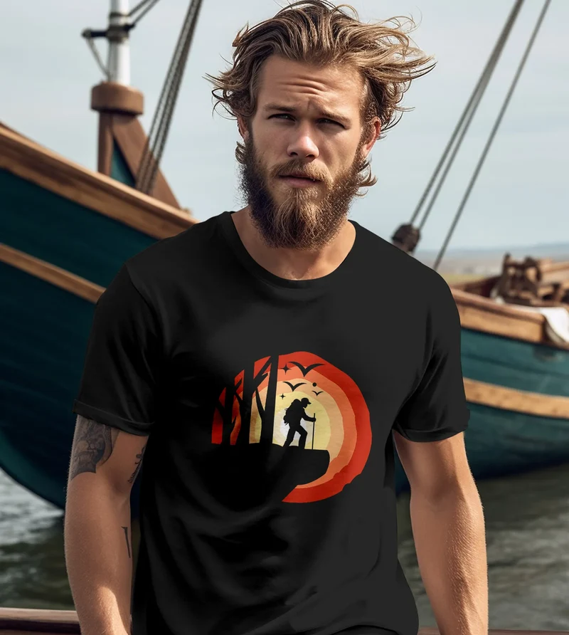 Herren T-Shirt Wander-Motiv Trekking Aufdruck Printshirt Outdoor Fashion Streetstyle