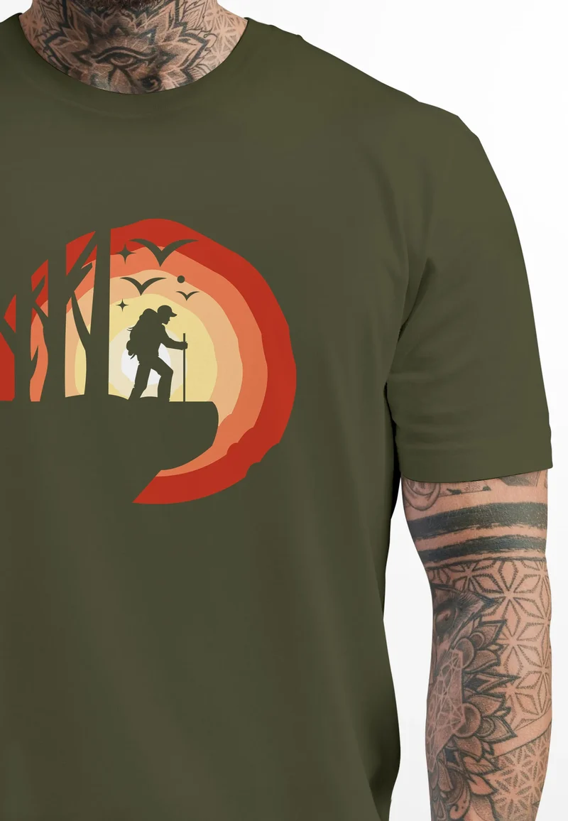 Herren T-Shirt Wander-Motiv Trekking Aufdruck Printshirt Outdoor Fashion Streetstyle