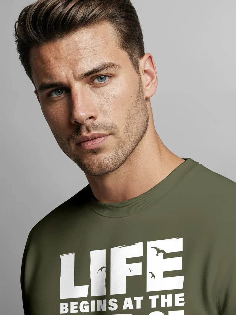 Sweatshirt Herren ohne Kapuze Spruch End of your comfort Zone Pullover Graphic Fashion Streetwear
