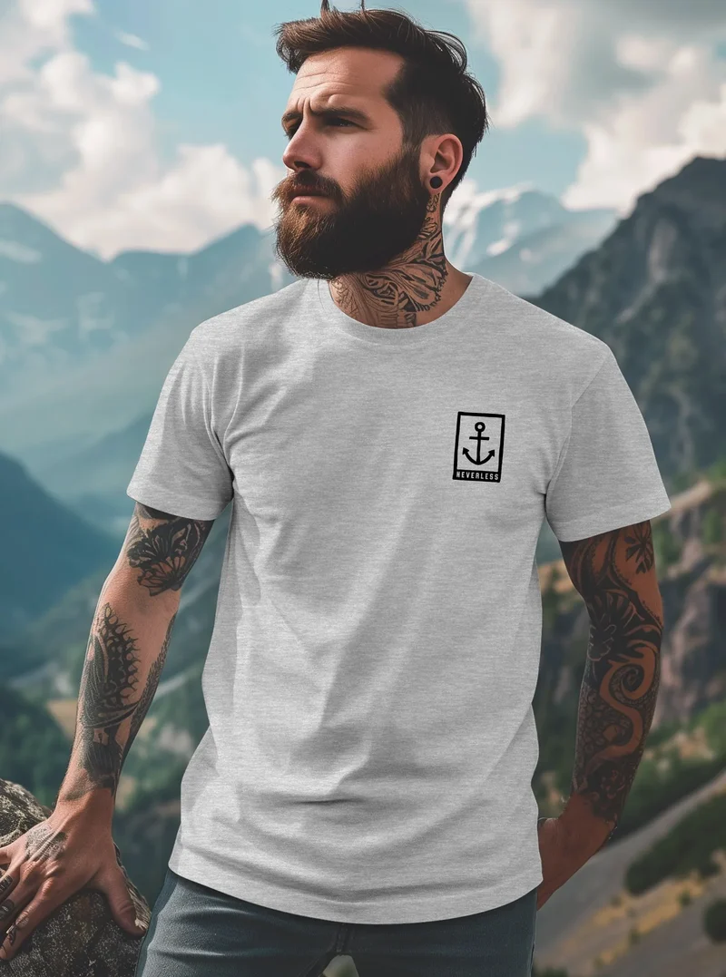 Herren T-Shirt Anker Motiv Brust Batch Logo Fashion Streetstyle