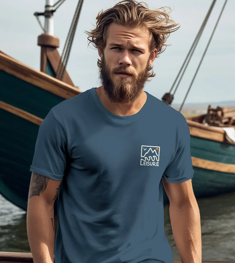 Herren T-Shirt Wandern Berge Natur Aufdruck Printshirt Outdoor Fashion Grafik Design