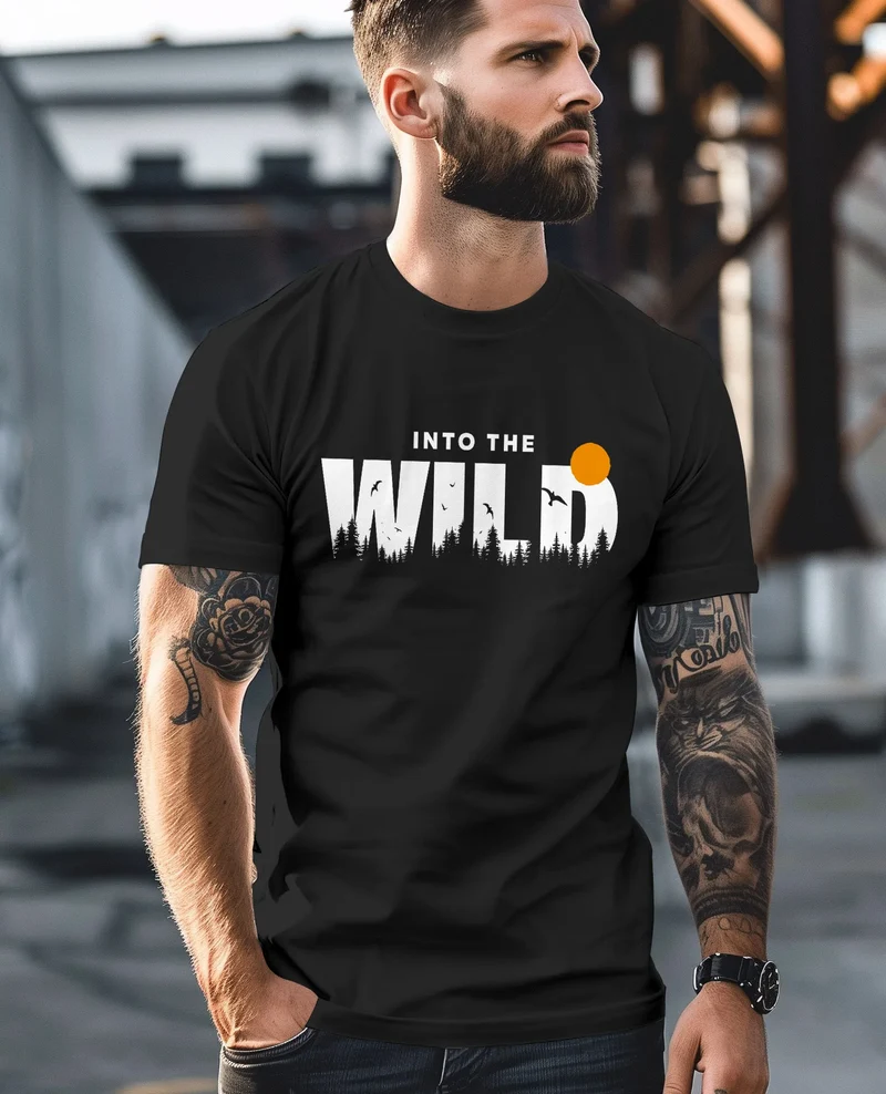 Herren T-Shirt Brustprint Bedruckt Into the Wild Schriftzug Outdoor Fashion Streetstyle Grafik-Shirt