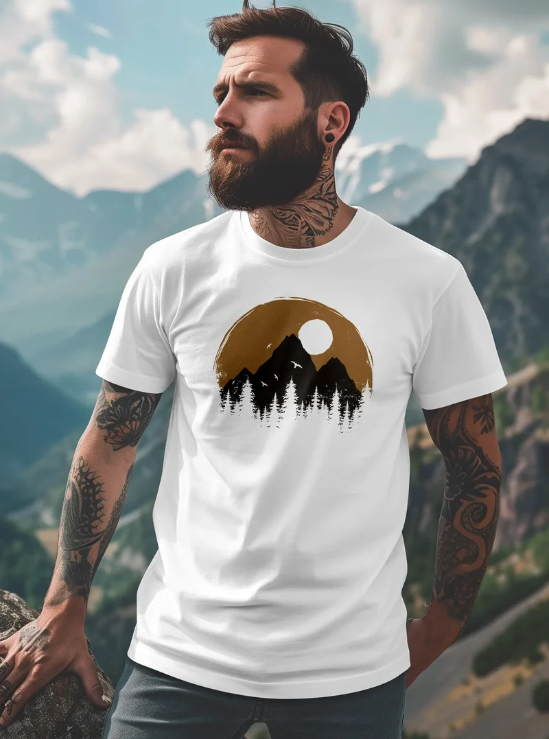 Herren T-Shirt Outdoor Print Natural Badge Logo Wandern Fashion Streetstyle
