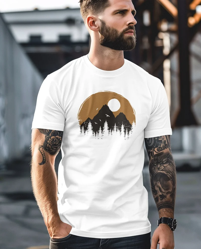 Herren T-Shirt Outdoor Print Natural Badge Logo Wandern Fashion Streetstyle