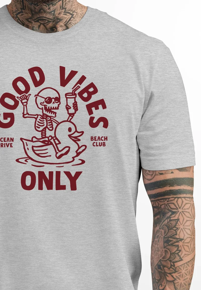 Herren T-Shirt Printshirt Spruch Good Vibes Only Skelett-Motiv Sommer Frontprint Fashion Streetstyle
