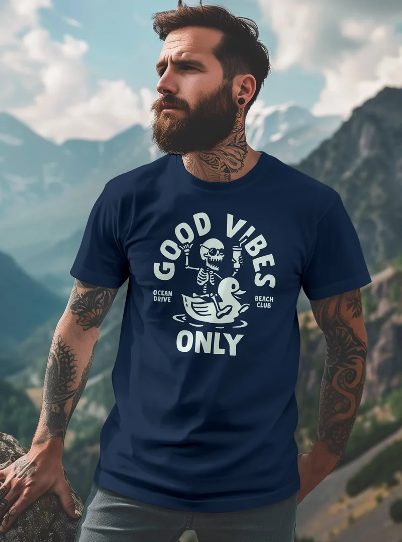Herren T-Shirt Printshirt Spruch Good Vibes Only Skelett-Motiv Sommer Frontprint Fashion Streetstyle