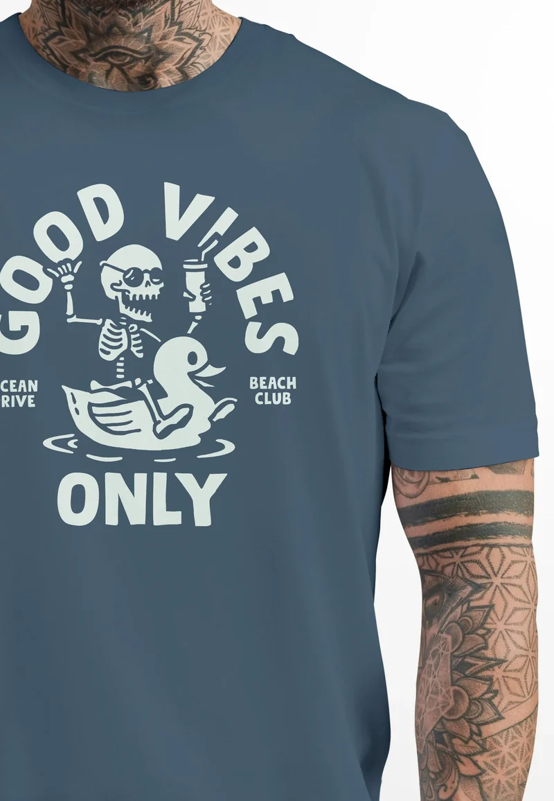Herren T-Shirt Printshirt Spruch Good Vibes Only Skelett-Motiv Sommer Frontprint Fashion Streetstyle