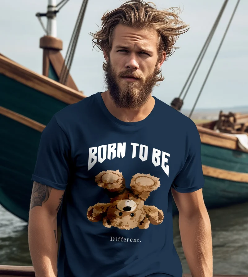 Herren T-Shirt Printshirt Born to be different Schriftzug Bear Bär Teddy Fashion Streetstyle
