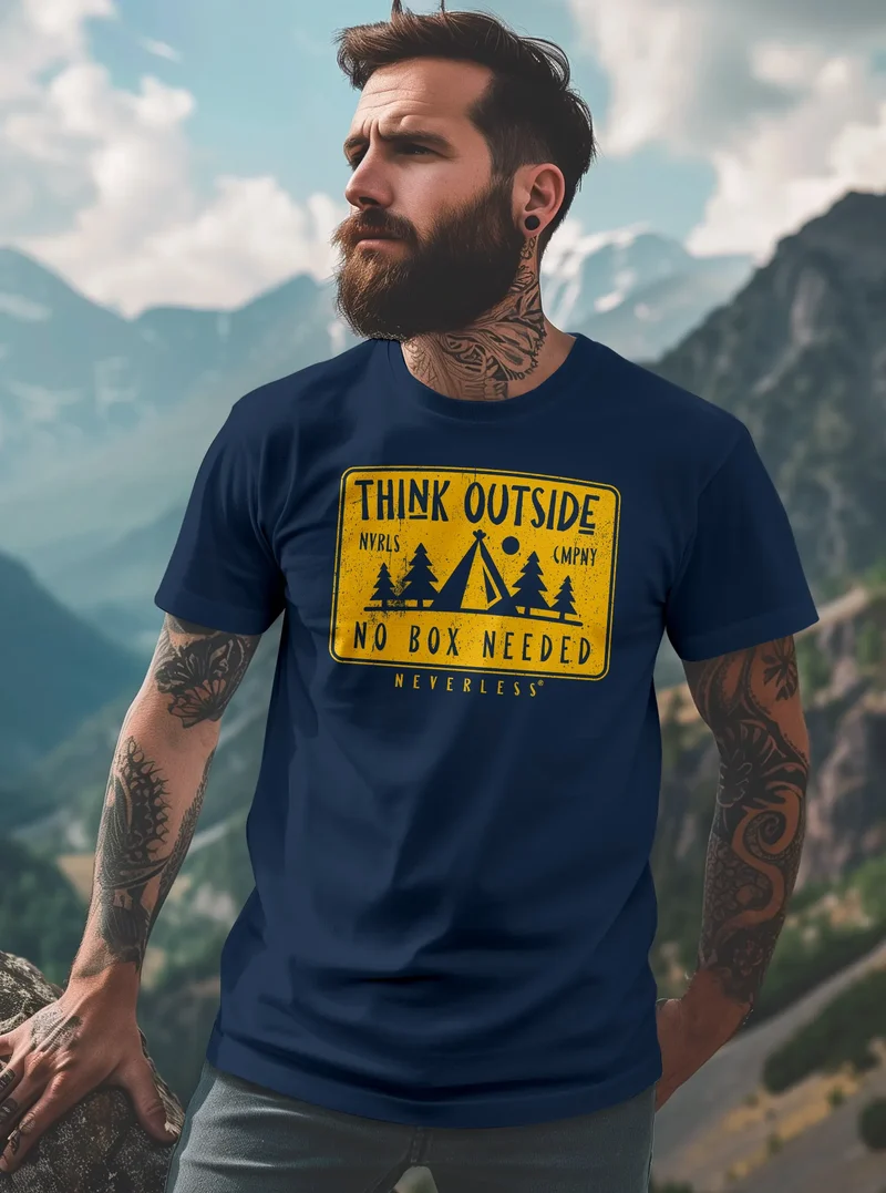 Herren T-Shirt SpuchThink Outside Rückenaufdruck Wald Outdoor Camping Printshirt Männer Fashion Streetstyle