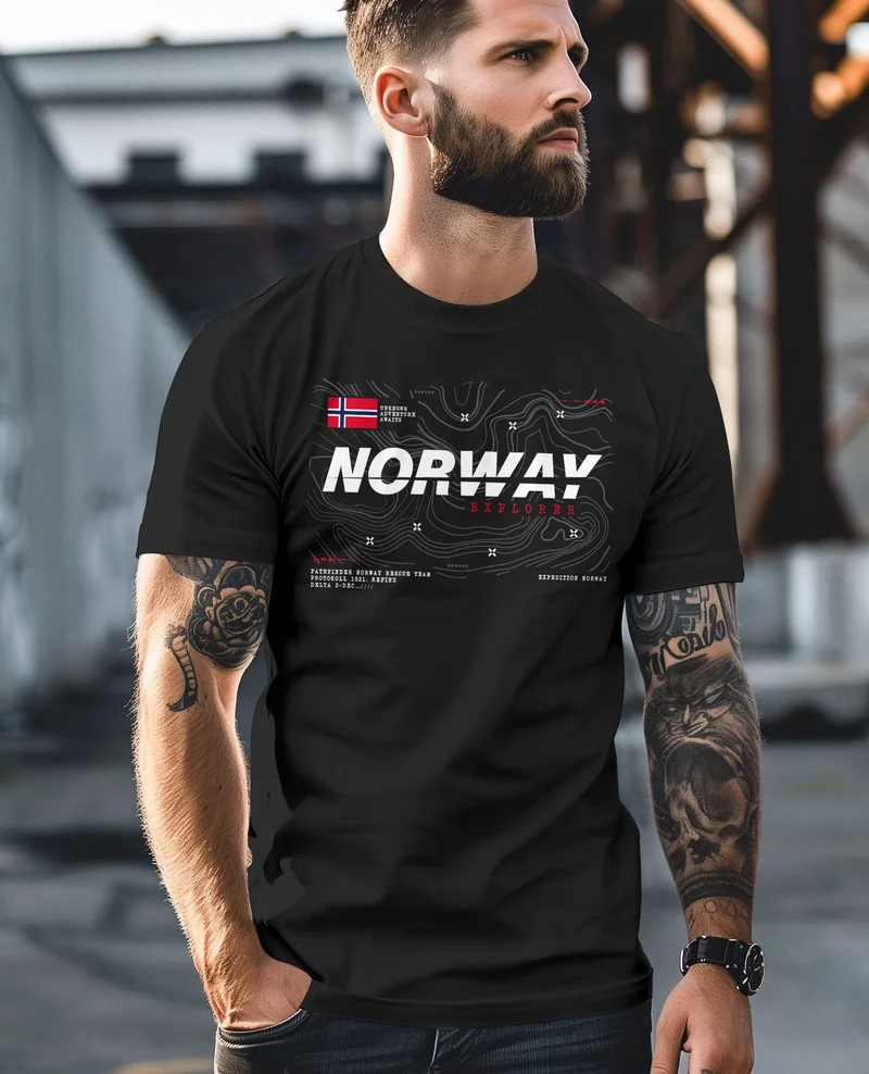 Herren T-Shirt Norwegen Printshirt Flagge Schriftzug Norway Explorer Adventure Skandinavien Fashion Streetstyle