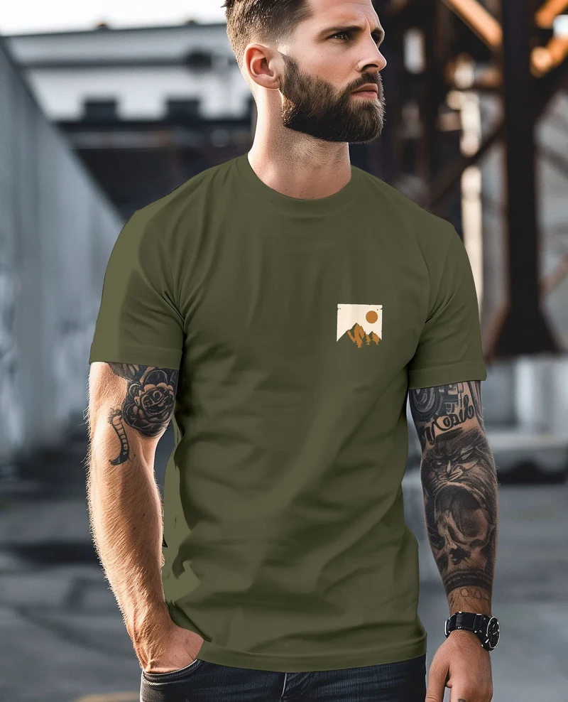 Herren T-Shirt Outdoor Adventure Printshirt Brustlogo Natur Berge Wandern Fashion Streetstyle